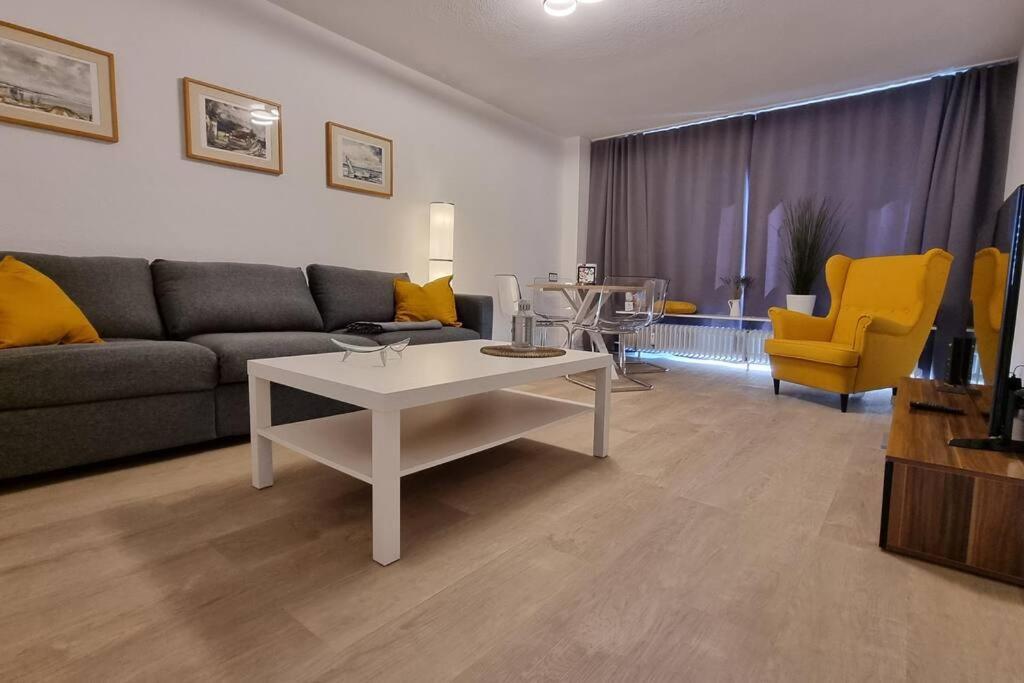 Strandappartement 2 Minuten Vom Suedstrand ヴィルヘルムスハーフェン エクステリア 写真